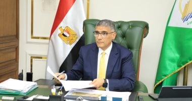 محافظ الجيزة يعتمد تنسيق الثانوية العامة بحد أدنى 225 درجة محافظ الجيزة يعتمد تنسيق الثانوية العامة بحد أدنى 225 درجة