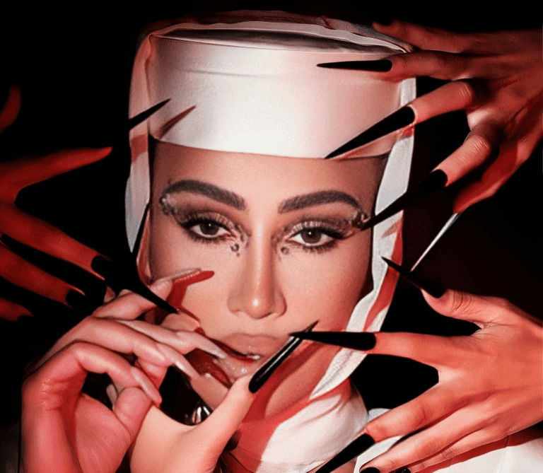 الفنانة مايا دياب الفنانة مايا دياب