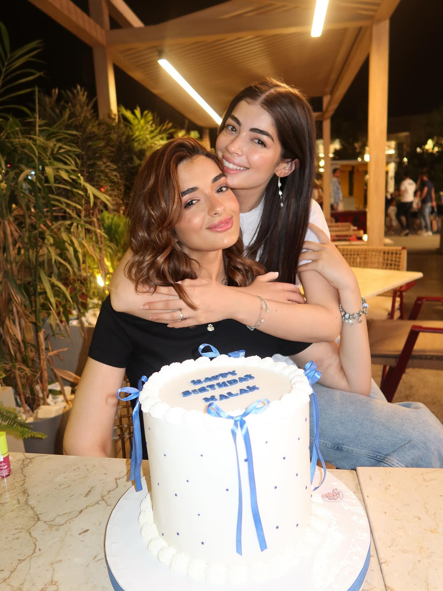 ملك وليلى زاهر 