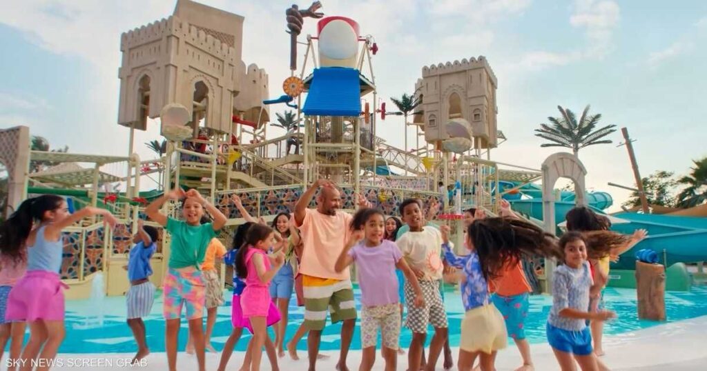 العالم اليوم – في جزيرة ياس.. أغنية “بستانس” تروي حكاية موسم الصيف العالم اليوم - في جزيرة ياس.. أغنية "بستانس" تروي حكاية موسم الصيف