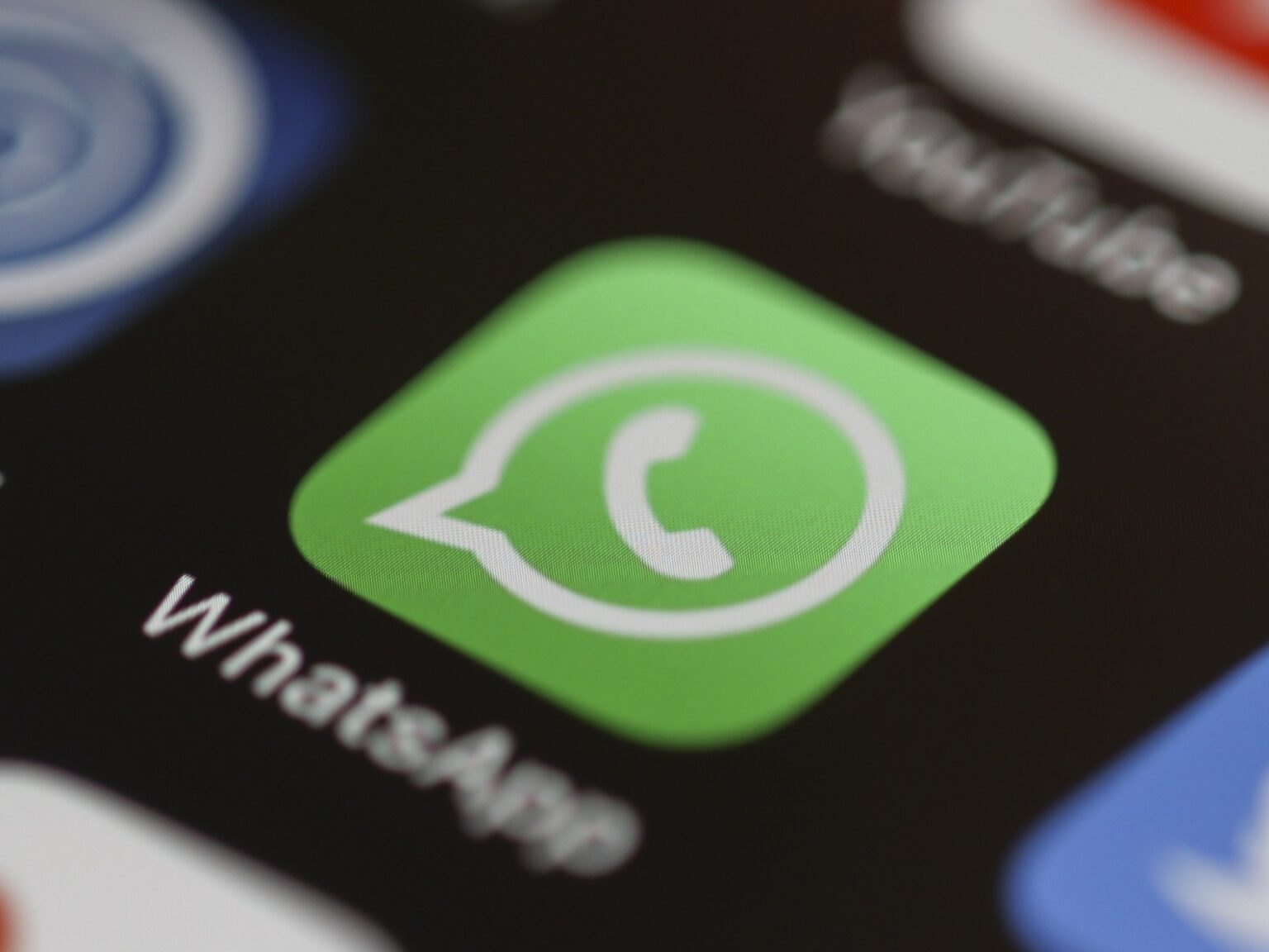 ميتا تعبر عن قلقها من مطالبة إيران مواطنيها بالتوقف عن استخدام واتساب | أخبار ميتا تعبر عن قلقها من مطالبة إيران مواطنيها بالتوقف عن استخدام واتساب | أخبار