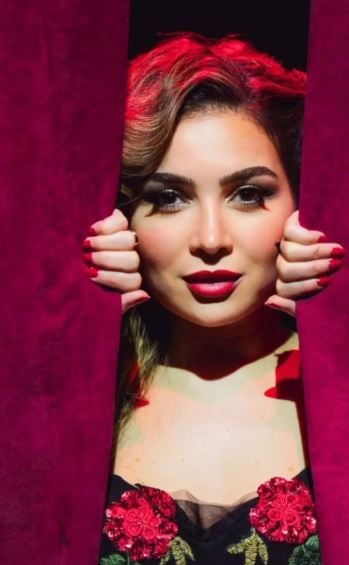 مى عز الدين  (1)