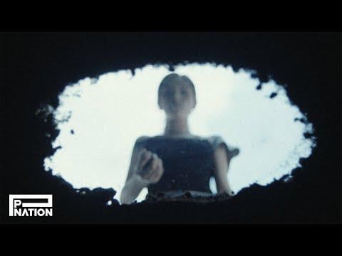 طفل لا تبكي - فيلم مزاجي