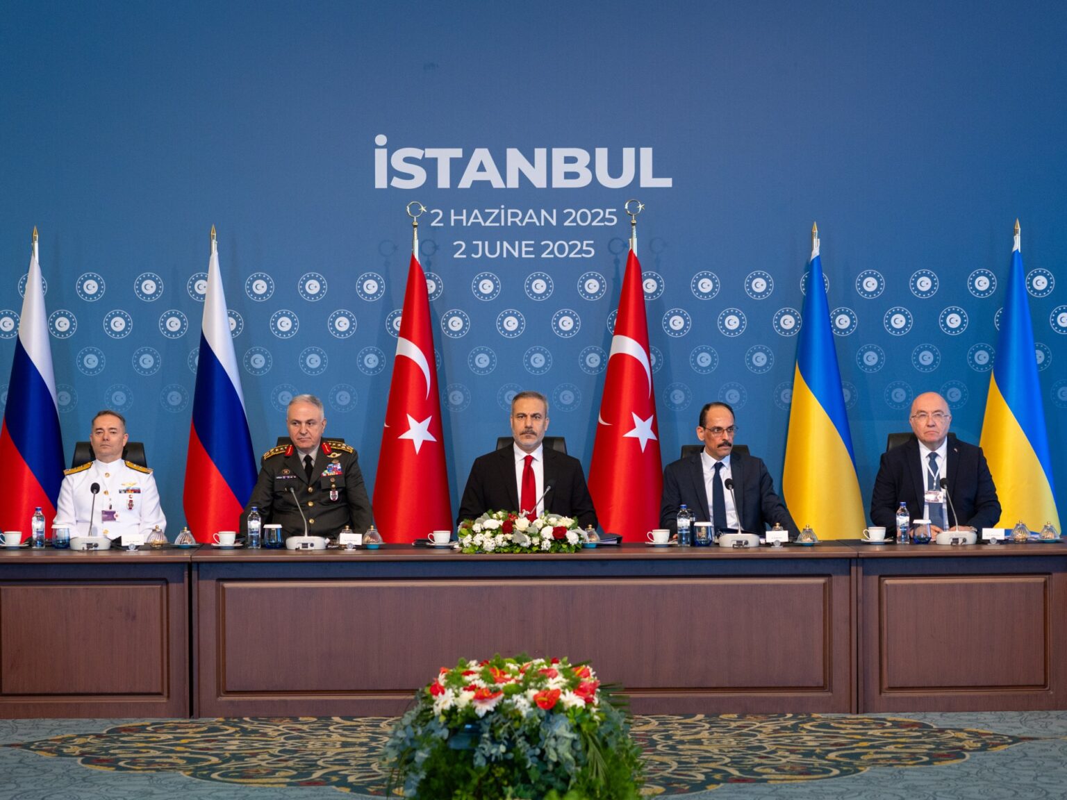 أوكرانيا وروسيا تبحثان وقفا محددا لإطلاق النار وتبادل جثث 6 آلاف جندي | أخبار