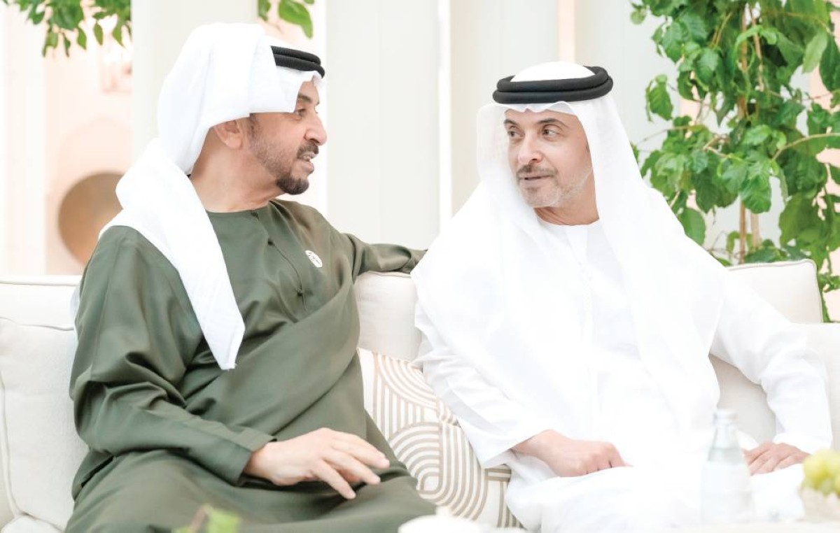 حمدان وهزاع بن زايد خلال اللقاء