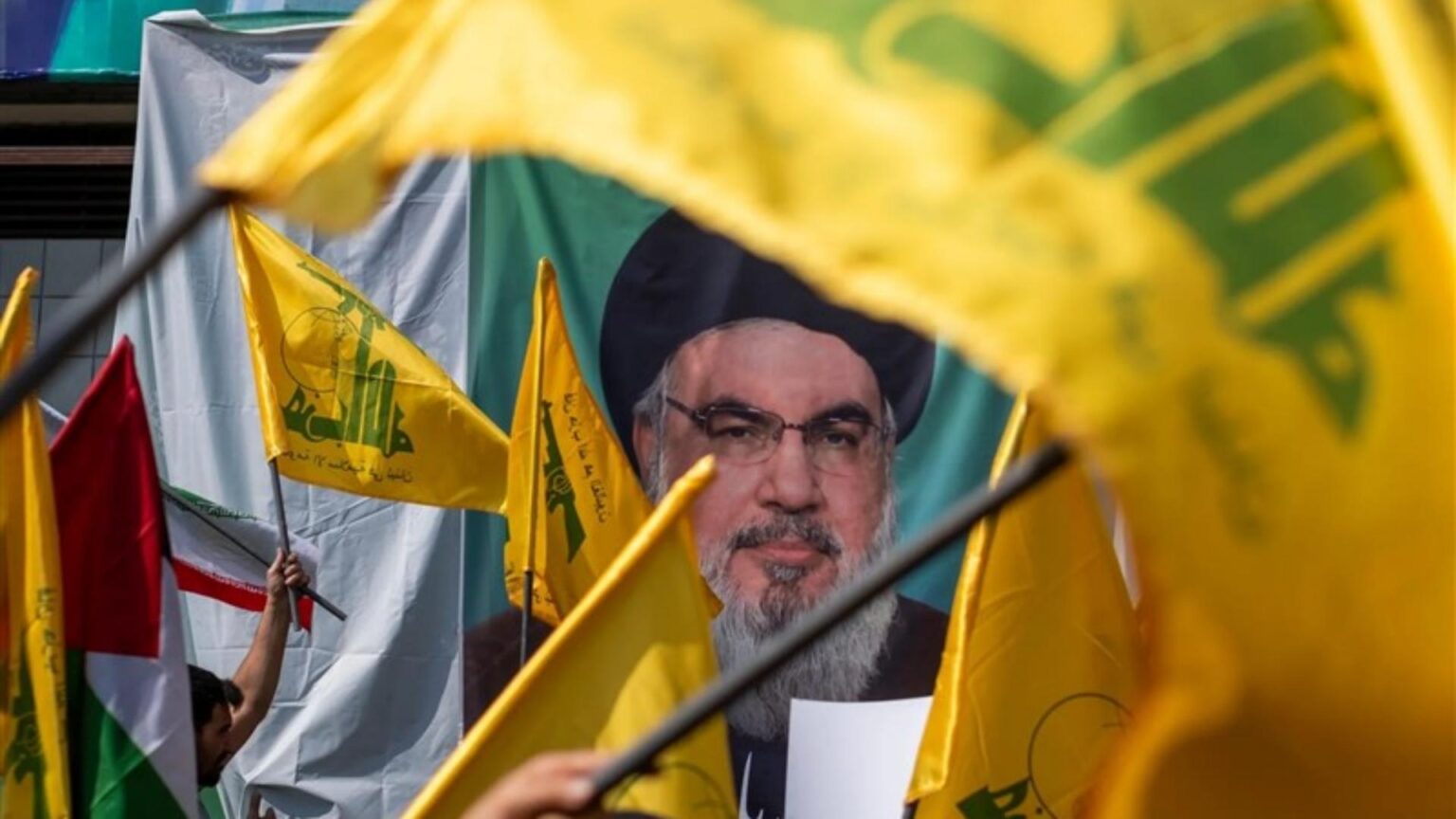 ضرب إيران يزيد عناد "الحزب": لا تسليم للسلاح