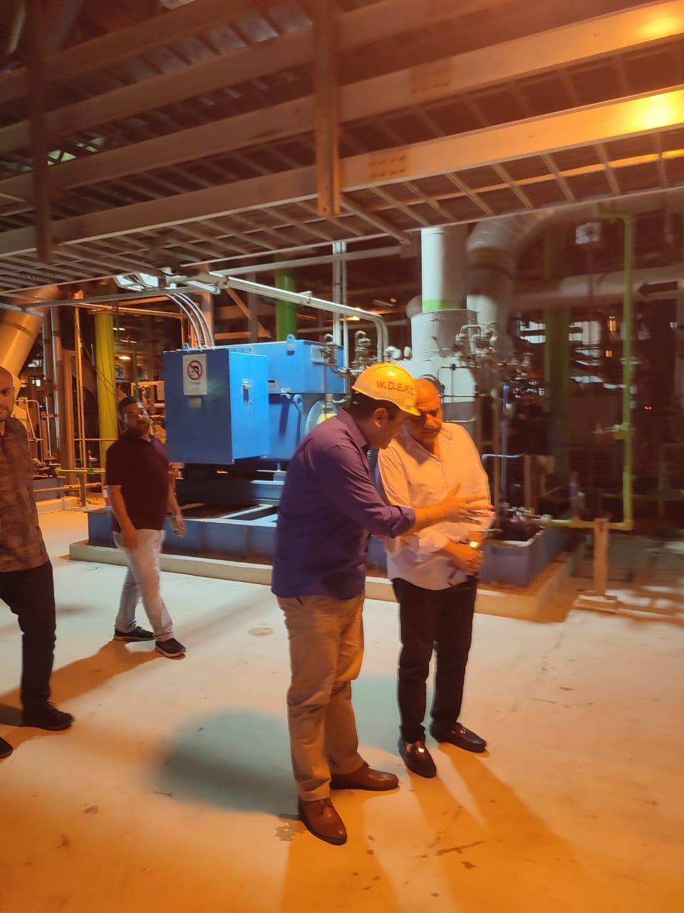 وزير الكهرباء يتفقد محطة أبو قير الجديدة لتوليد الكهرباء