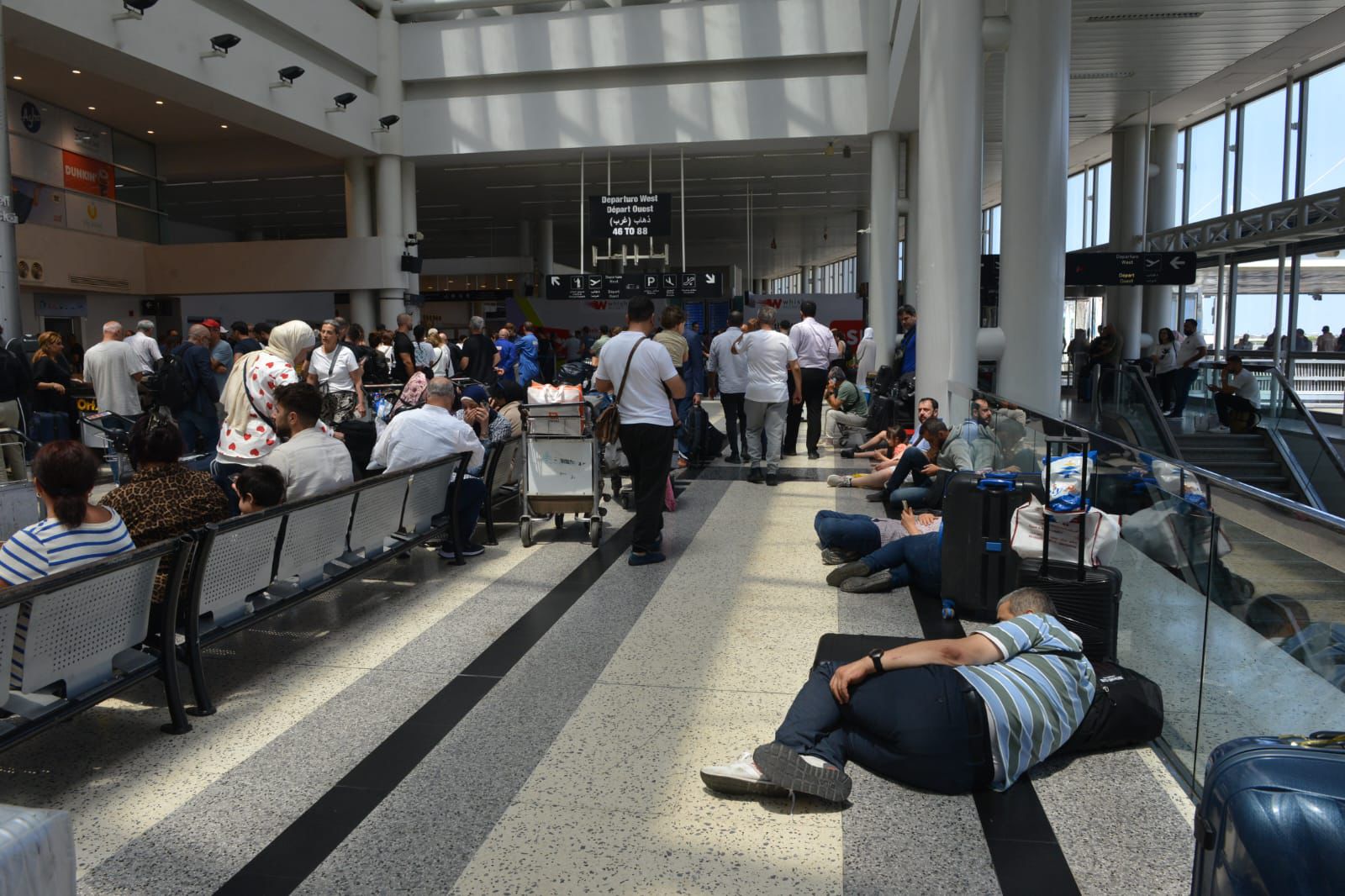 باحة مطار رفيق الحريري (حسام شبارو)