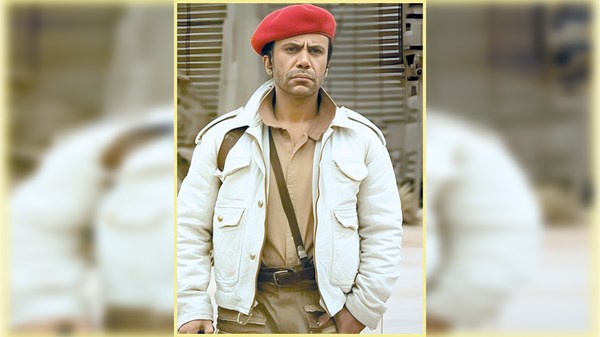 محمد إمام.. ملاكم في «صقر وكناريا» محمد إمام.. ملاكم في «صقر وكناريا»