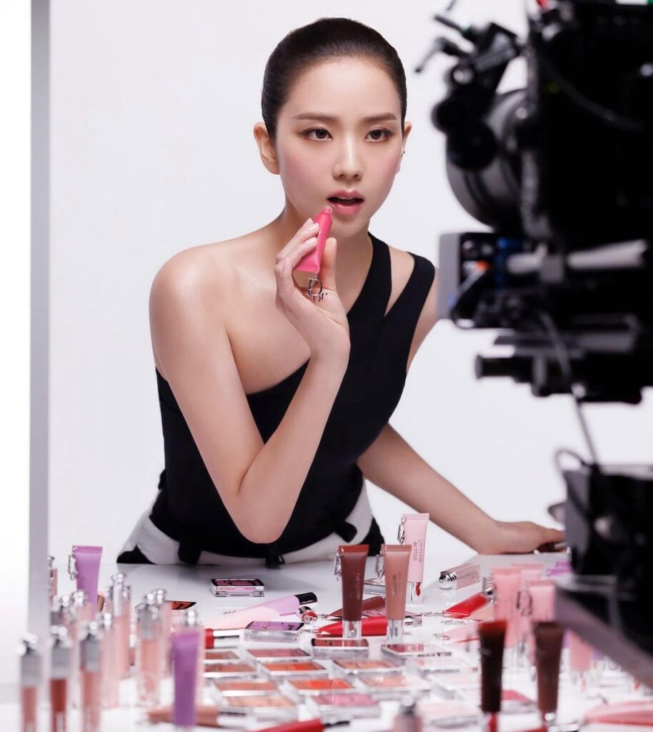 250629 Jisoo ل Dior Beauty