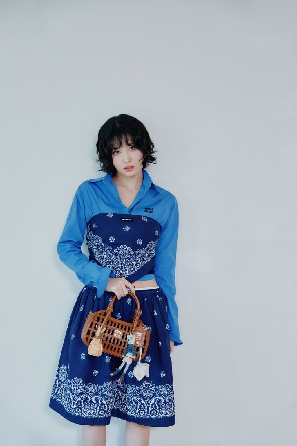 250613 The Fashion Post Site Update - Momo و Miu Miu. بعد زجاجة الصيف ونزوة صغيرة (MOMO لـ MIU MIU L'ETé 2025 Pre-Fall 2025 Collection)