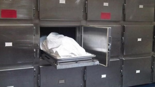 عايش لوحده وعمره 75 عاما.. مقتل طبيب شهير داخل منزله بطنطا .. والتحفظ على الخادمة عايش لوحده وعمره 75 عاما.. مقتل طبيب شهير داخل منزله بطنطا .. والتحفظ على الخادمة