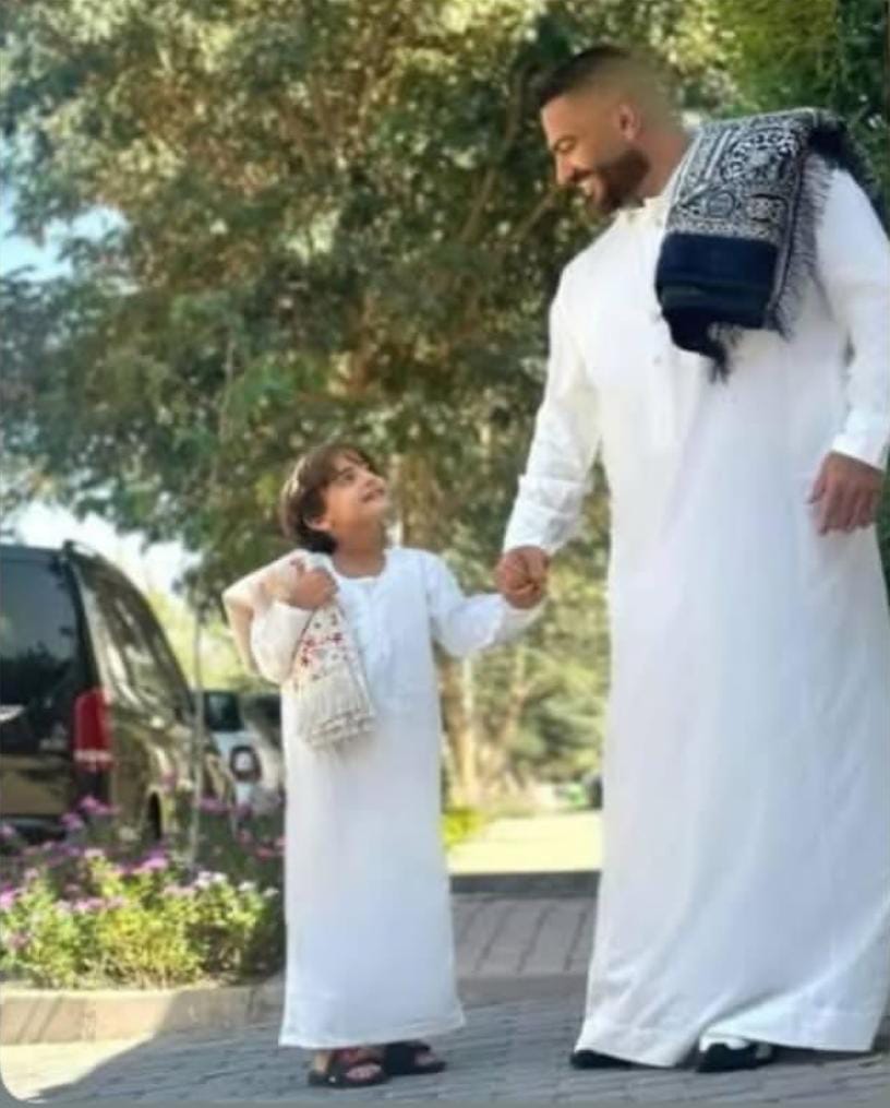 تامر حسنى مع ابنه