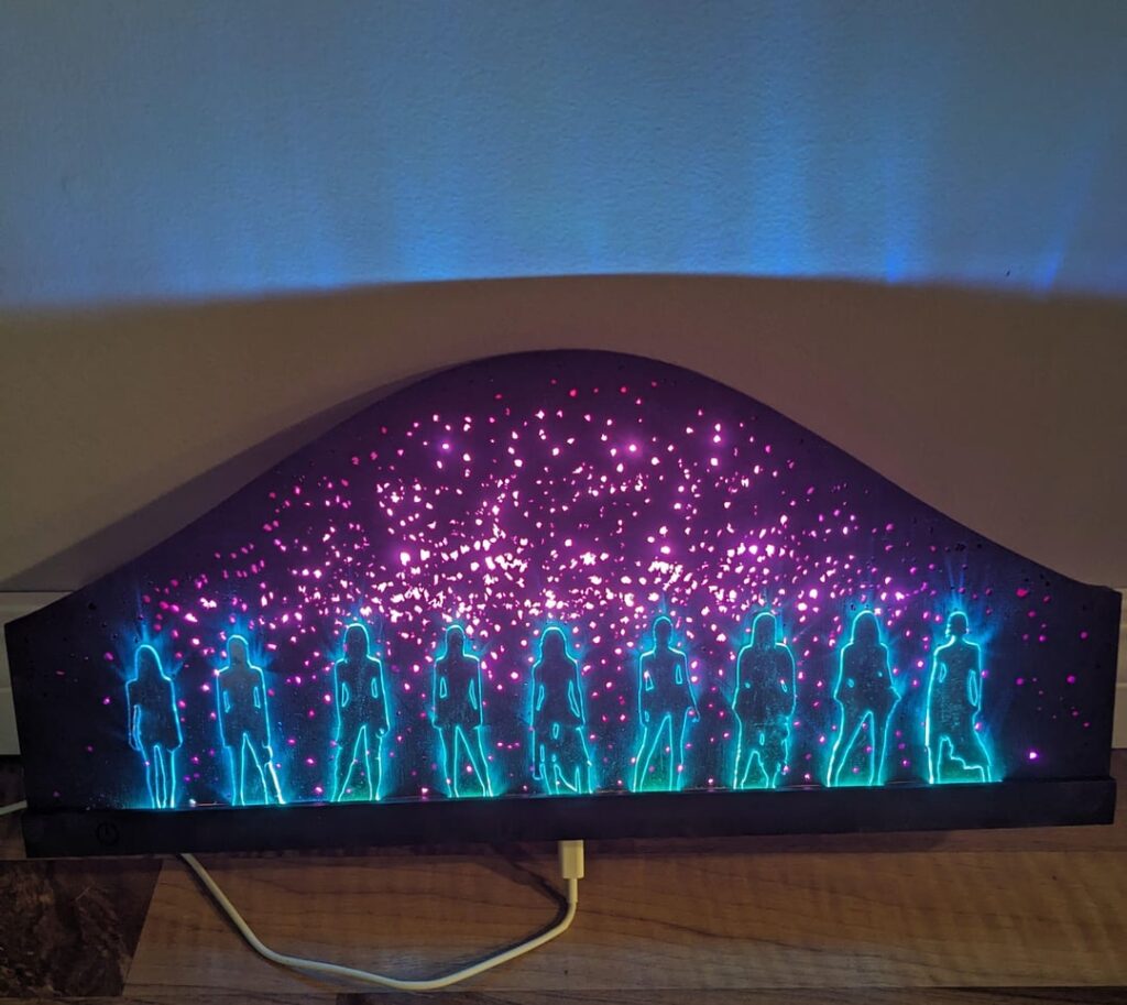 هبة خفيفة مرتين! اترك تعليقًا للحصول على فرصة للفوز بمشاهدة هذه الإشارة