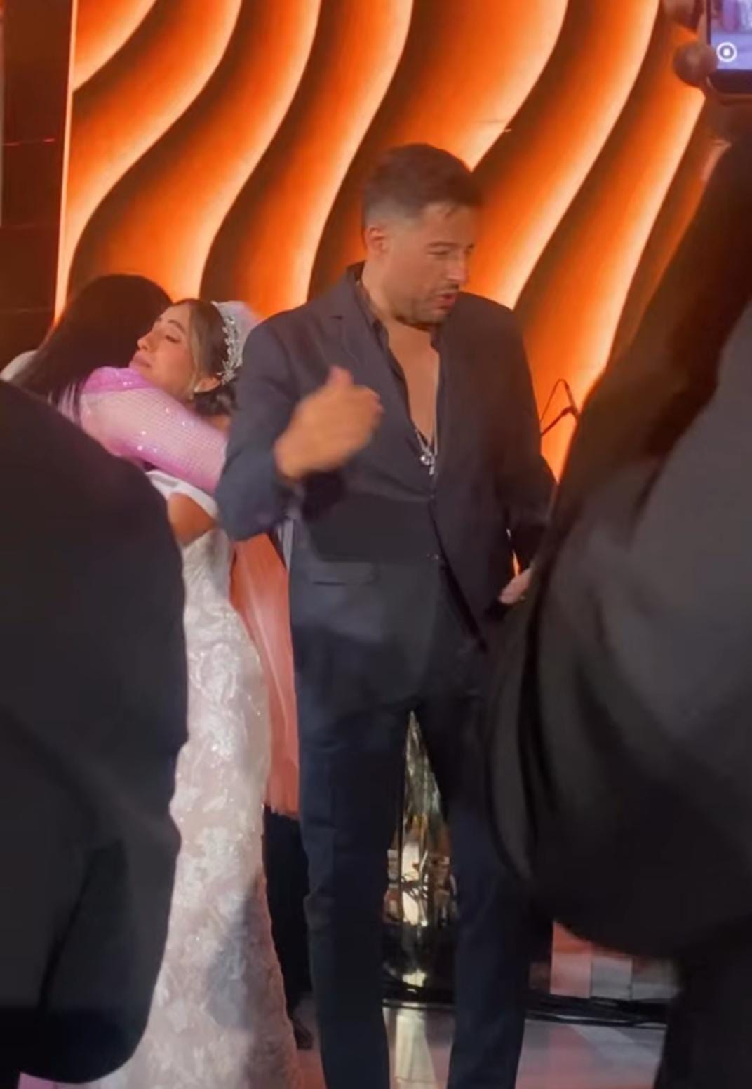 ياسمين عبد العزيز في فرح منة القيعي ويوسف حشيش