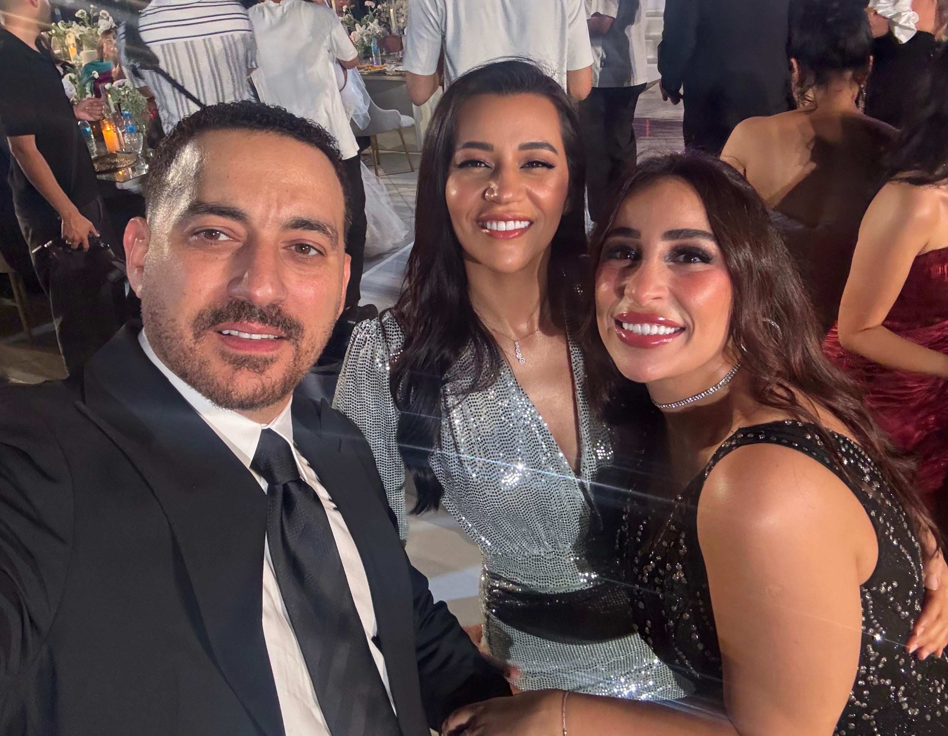 حسن الرداد ودياب و السيناريست مدحت العدل والمخرجة بتول عرفة ومحمد العمروسي ومي فاروق ومي كساب وأنوشكا