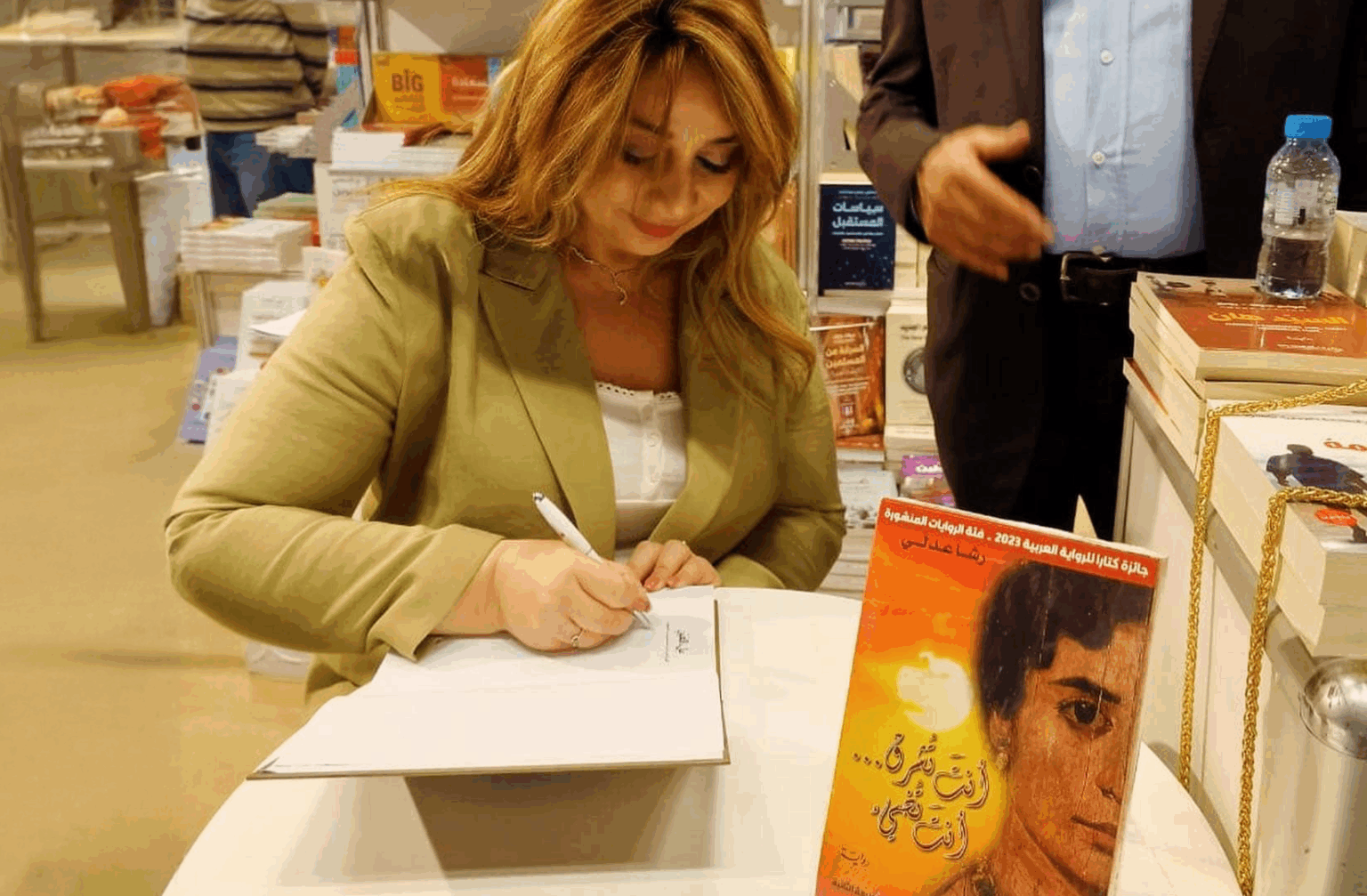 كيف تحولت شقة الجدة وسط البلد إلى مصدر إلهام روائي لرشا عدلي؟ | ثقافة