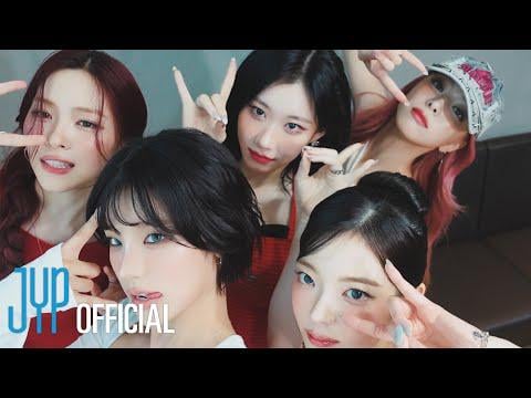 itzy - قبلة وأخبر