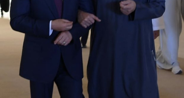 بعد انقطاع 6 شهور .. شيطان العرب يعوض السيسي عن تجاهله في قمم ترامب بجلسة سرية!