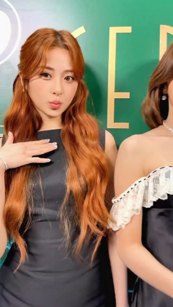 250618 FADELSNAP Instagram Update مع Le Sserafim - Green Carpet @ Mrs.