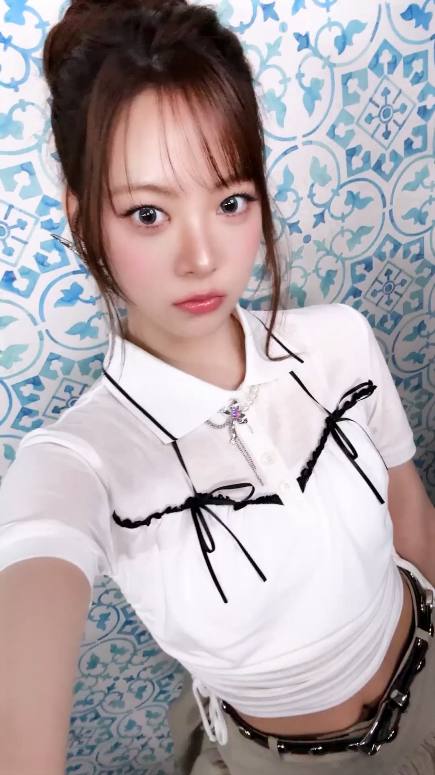 250618 Le Sserafim Tiktok Update مع Hong Eunchae - 🎵❤