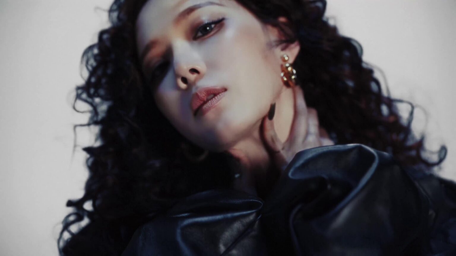 250616 AESPA - عمل قذر (فيديو دعائي قذر - الشتاء)