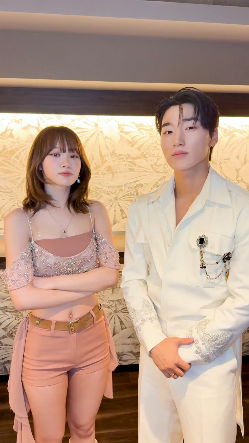 250620 Kim Chaewon مع Ateez San - مختلف (تحدي الرقص)