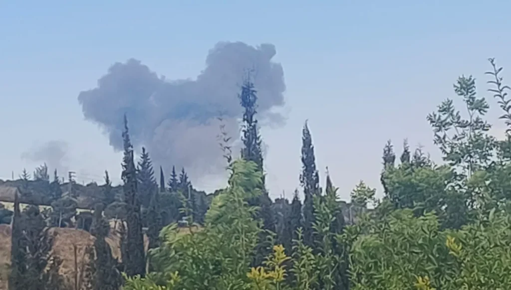 غارات إسرائيلية تستهدف مناطق متفرقة جنوبي لبنان (فيديو)