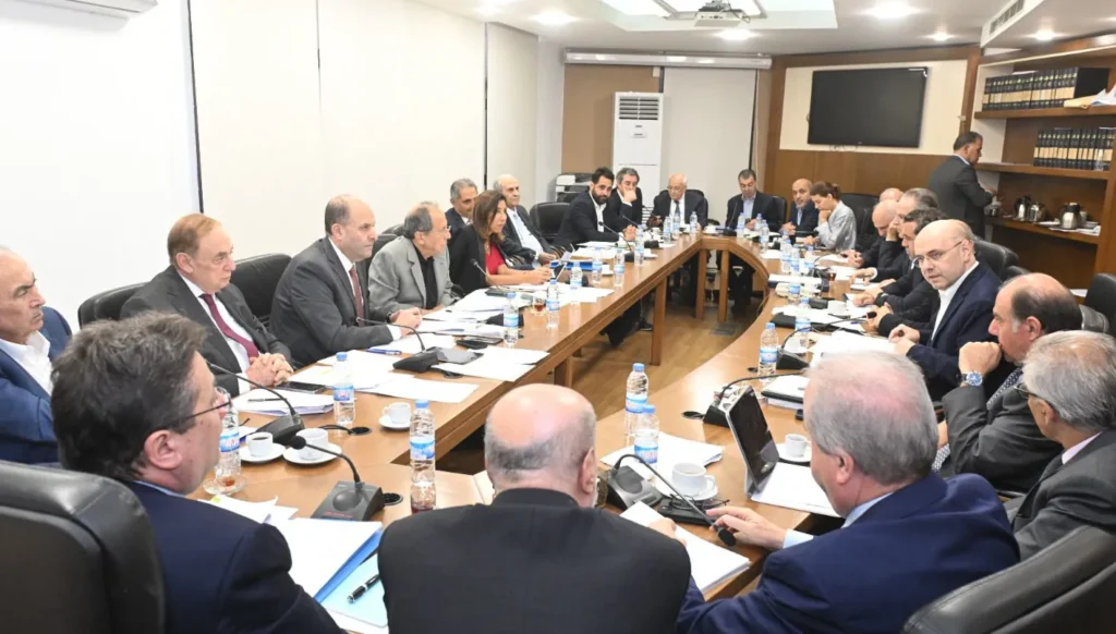 سجال حاد بين خليل وكنعان داخل لجنة المال والموازنة