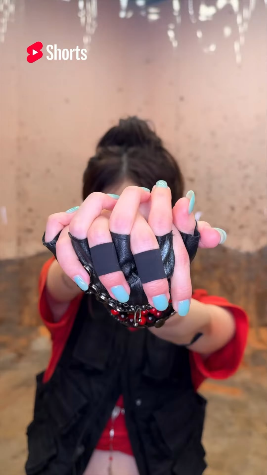 250629 تحديث شورت Youtube Aespa - عيون حادة ، نظرة شديدة. إظهار تحركات #AESPADIRTYWORK.