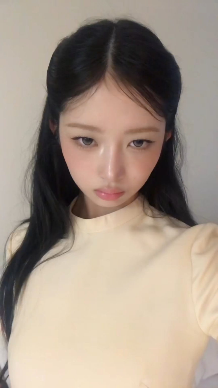 250621 ive تحديث Tiktok الرسمي مع rei - 🤳💥