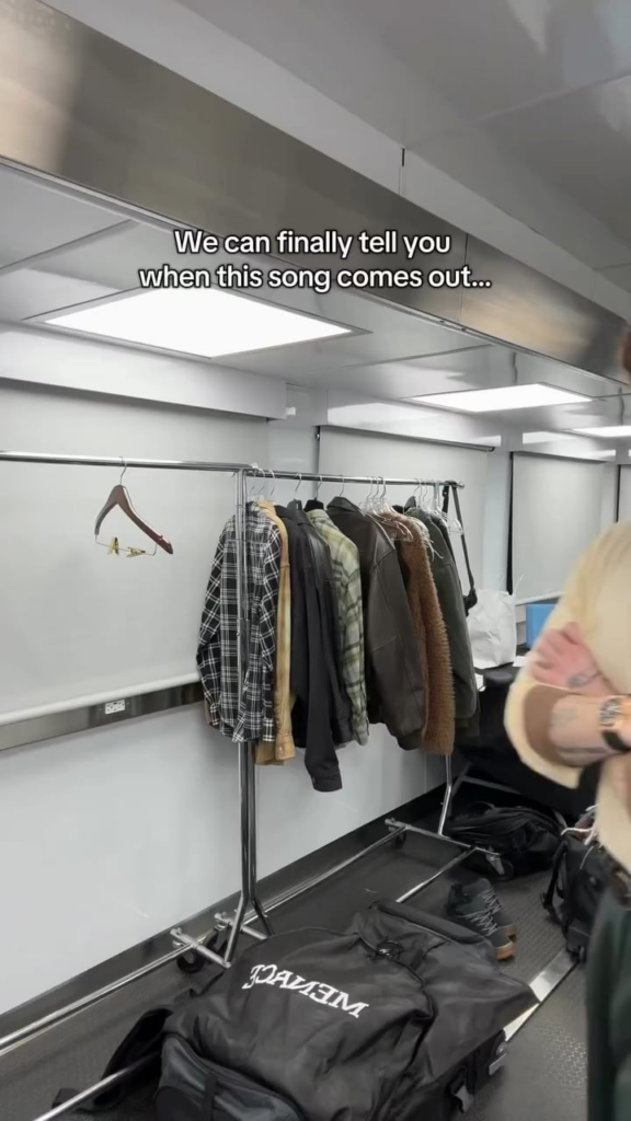 أليكس وارن - "في ذهني" الفذ. وَردَة [Teaser #4]