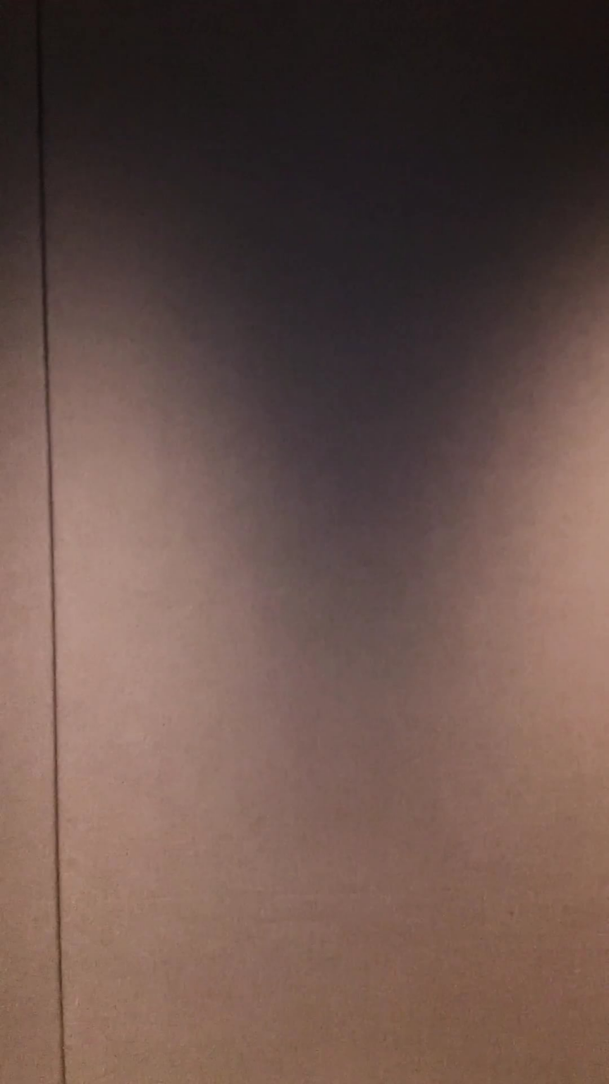250622 le sserafim tiktok تحديث مع Huh Yunjin & Hong eunchae - يجب أن تمسك على ضيق
