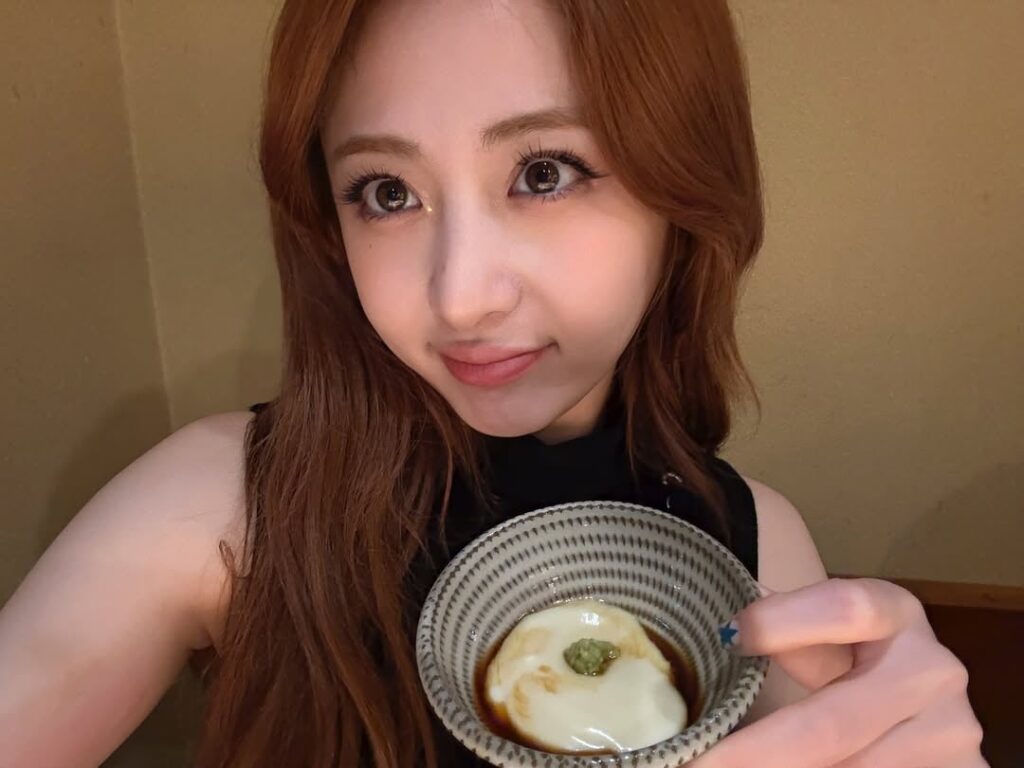 250610 Huh Yunjin Instagram Update (2)