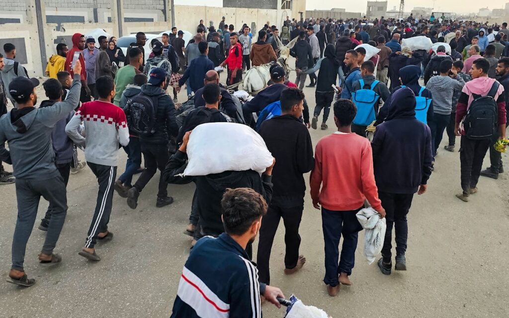 الاحتلال يتنصّل من مجزرة المساعدات... لازاريني: فخ مميت - جريدة الأخبار
