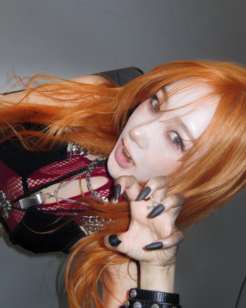 250619 ASPES Twitter Update with Giselle - Hitgurl