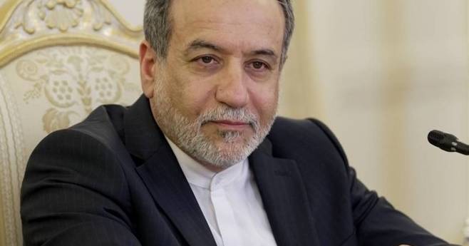 وزير خارجية إيران يلتقي أمين عام حزب الله في بيروت