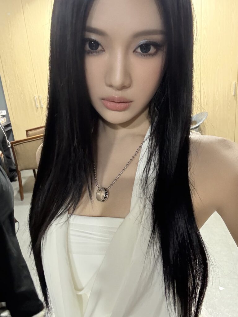 250620 AESPA - Dirty Work (Dirty Crew Ring Ver. - تفاصيل الألبوم معاينة أعضاء)