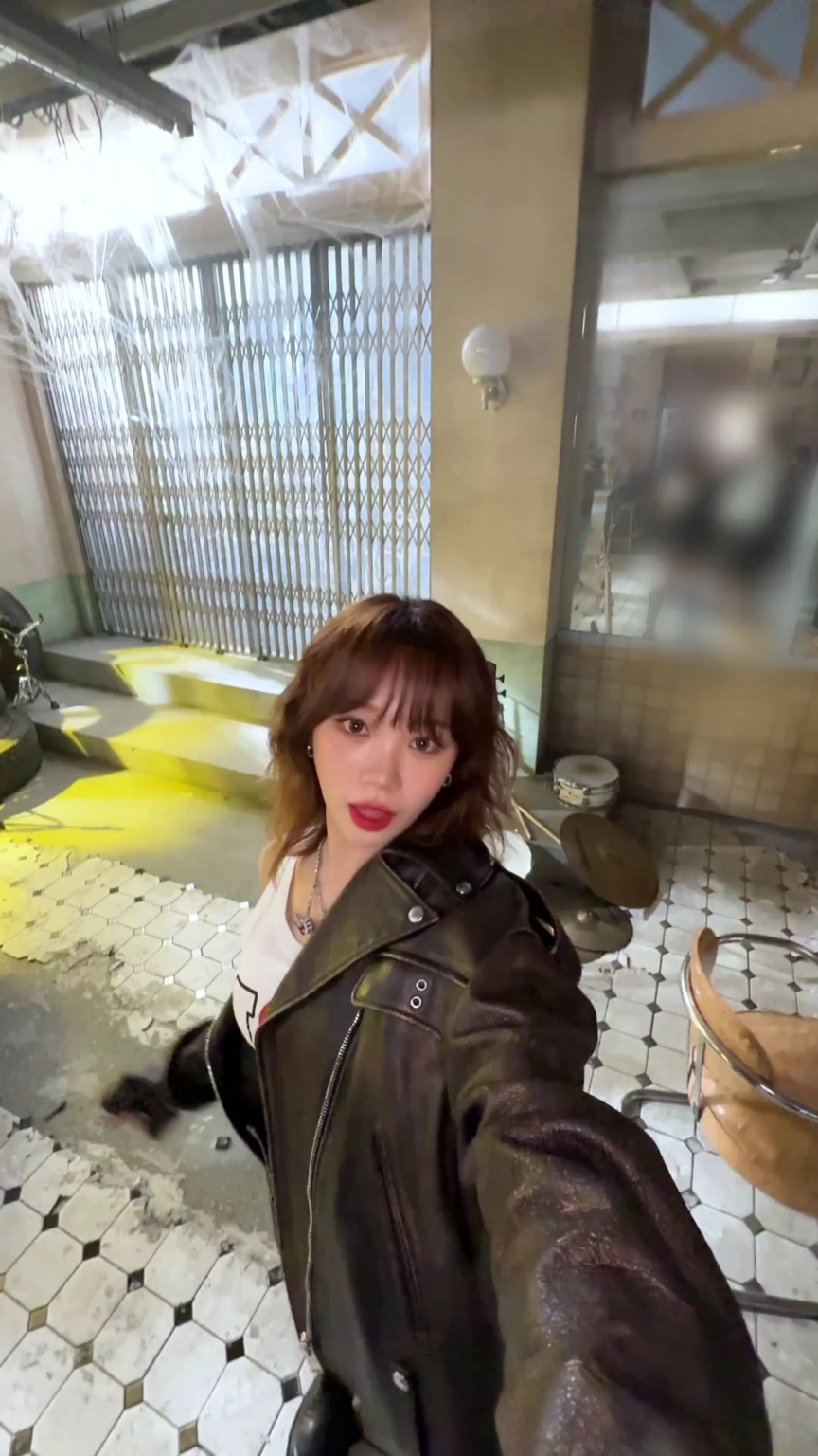 250614 Le Sserafim Tiktok Update (2) - ঌ🤍🩷💚💙❤໒꒱