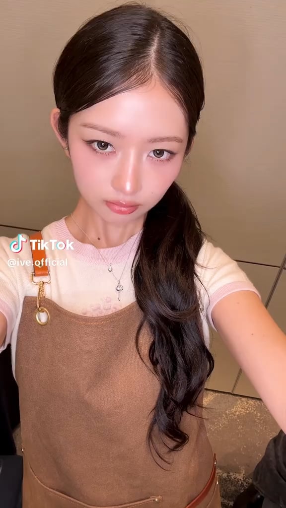 250607