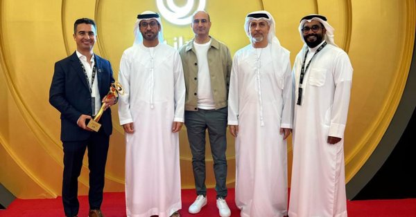 جريدة البلاد | "أبوظبي للإعلام" تفوز بجائزة "الدانة للدراما 2025"