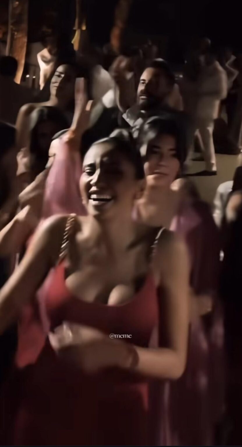 Dina El Sherbiny big boobs🥰
