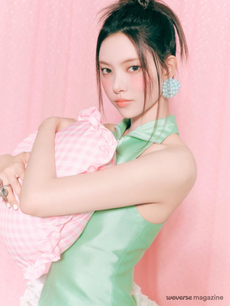 Illit Yunah - Weverse Magazine (June 2025 Visule Pictorial)