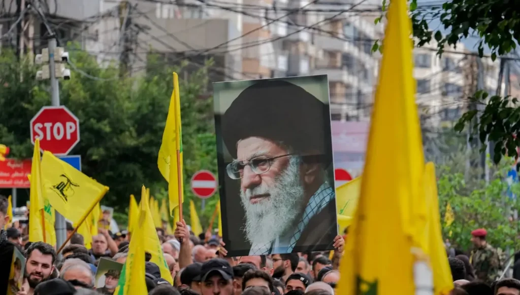 ترقب لبناني لاستهداف إيران... واستبعاد رد من 'حزب الله'