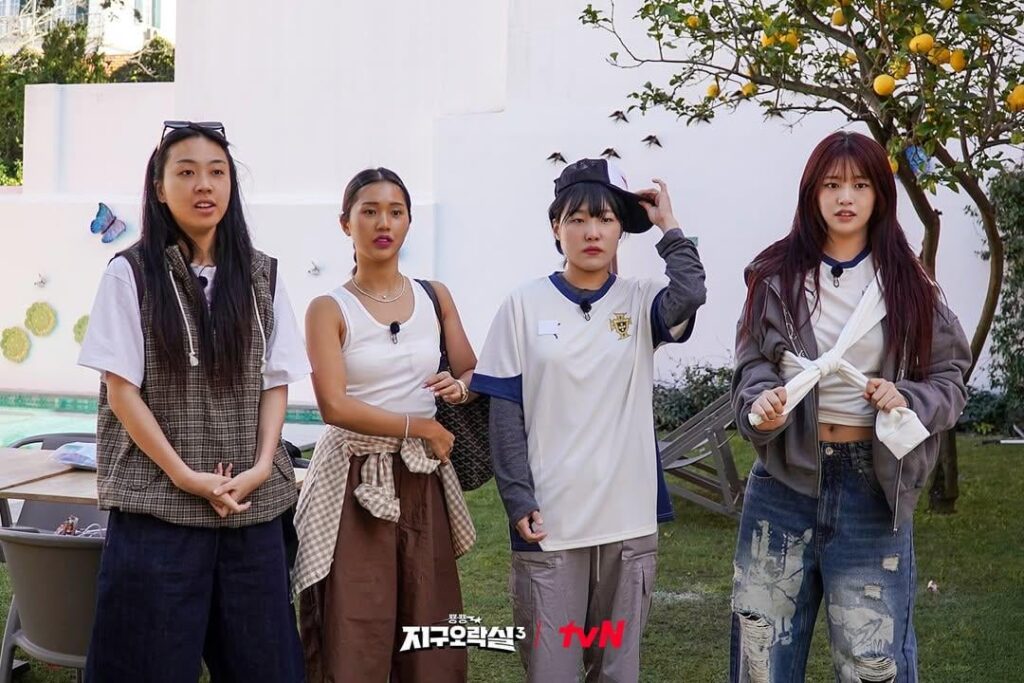 250620 TVN Joy Instagram Update with Yujin (feat. Lee Eunji ، Oh My Girl Mimi & Lee Youngji)