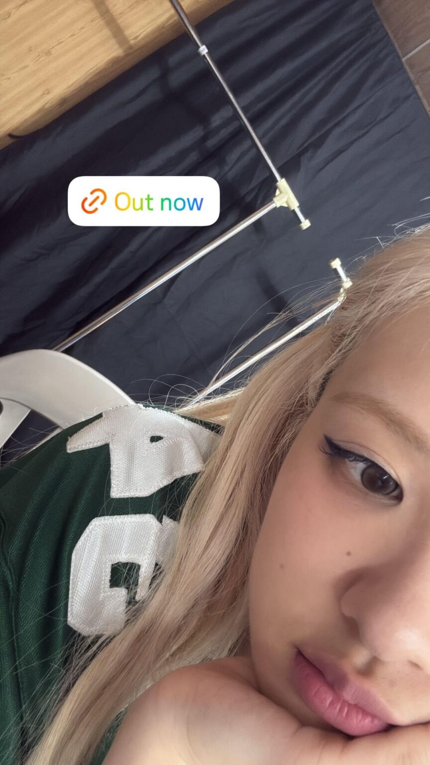 250627 تحديث قصة Rosé IG