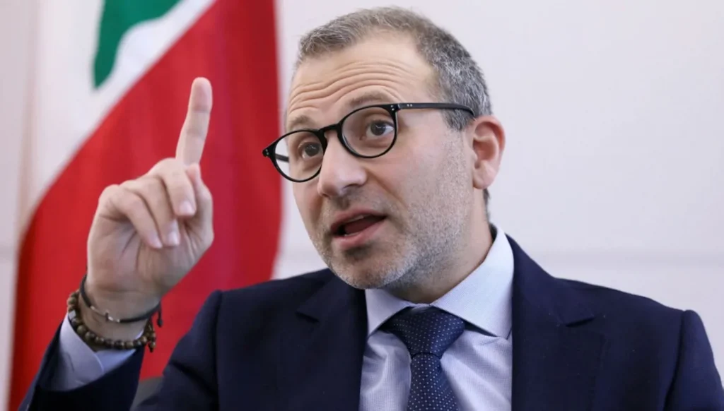 هل قال جبران باسيل 'خلّصونا من حزب الله ونحن على استعداد للسلام مع إسرائيل'؟
