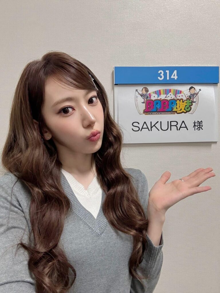 250621 Le Sserafim Japan Twitter Update - Miyawaki Sakura @ Fuji TV "Baba -Nuki Sai Jakuou Ketteisen - Summer 2025 (معركة لتحديد أضعف ملك الخادمة القديمة - صيف 2025)"