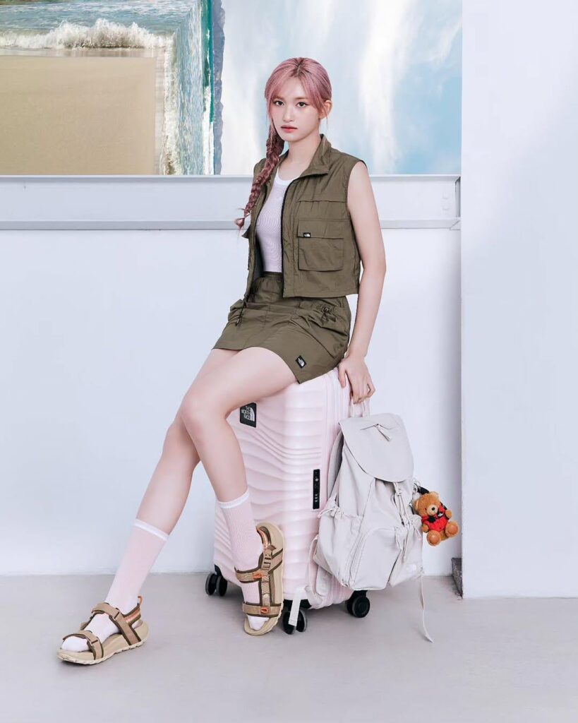 250612 تحديث North Face KR Instagram مع Leeseo