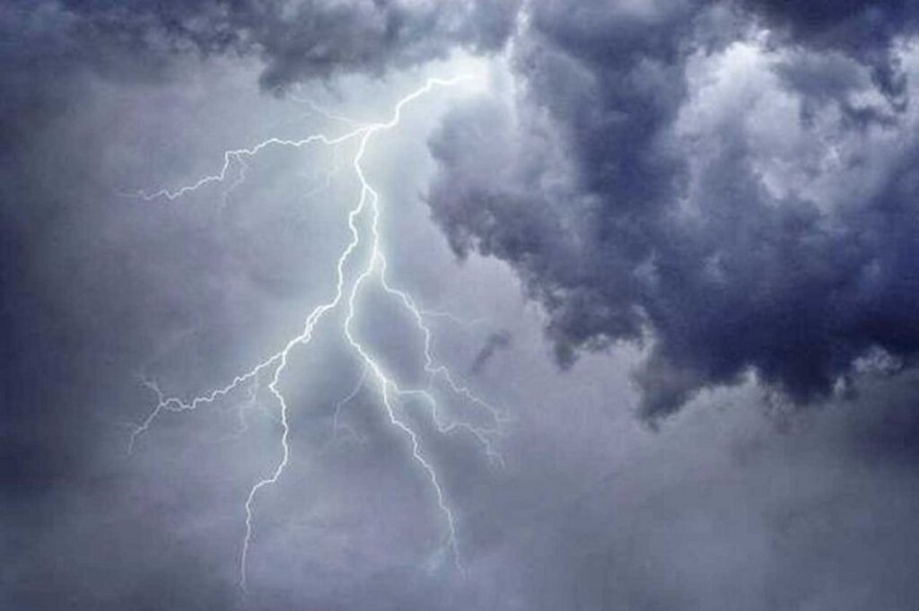 الفرصة ما تزال مهيأة لهطول أمطار رعدية على هذه المناطق